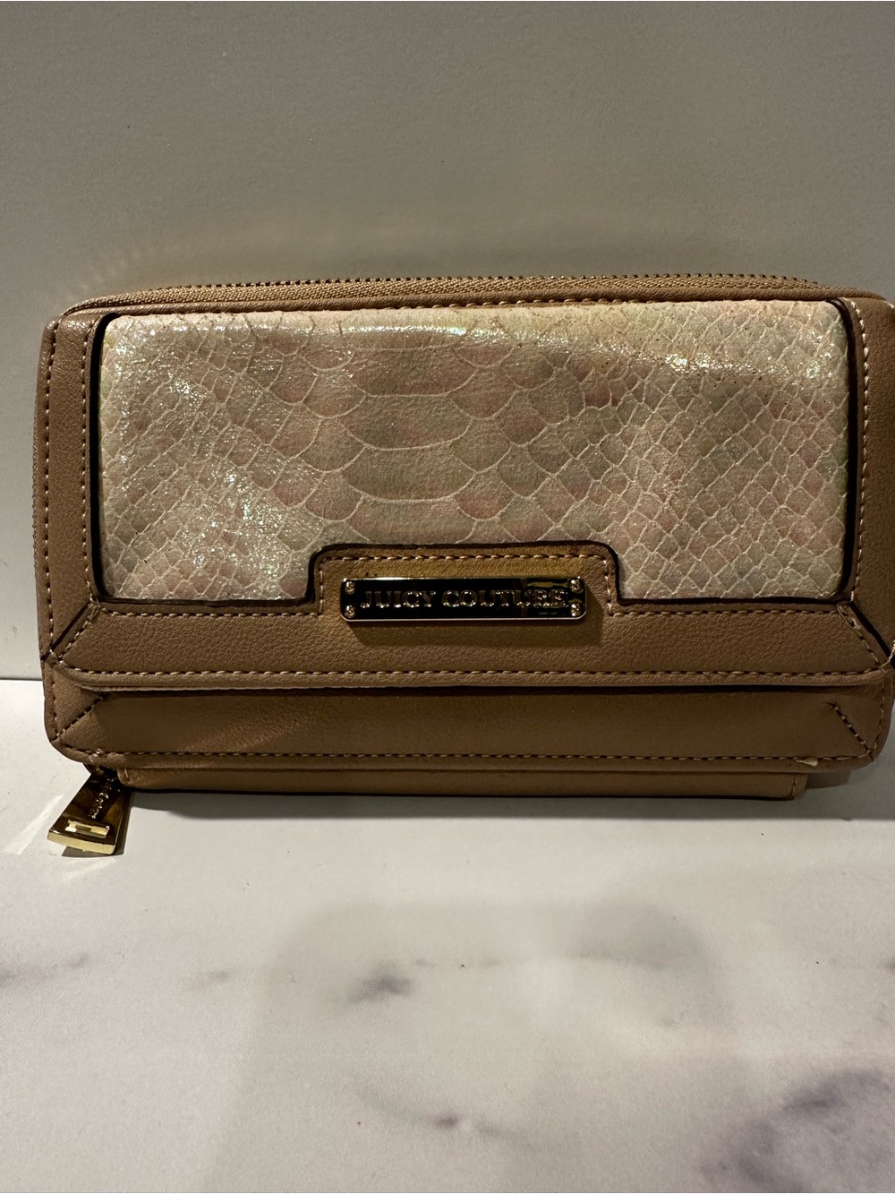 Juicy Couture Taupe and Iridescent Snake-Texture Zip Wallet - New
